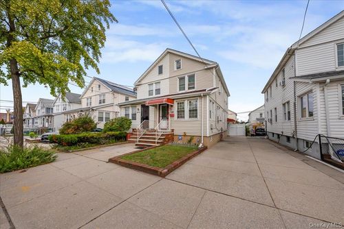 14435 158th St, Jamaica, NY, 11434-4213 | Card Image