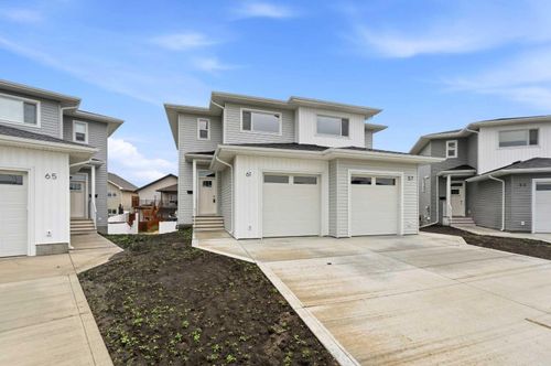 85 Pinnacle Close, Blackfalds, AB, T4M0M3 | Card Image