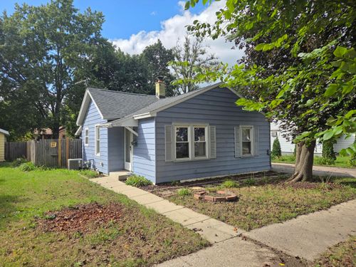 1122 Cleveland St, Beloit, WI, 53511-4115 | Card Image
