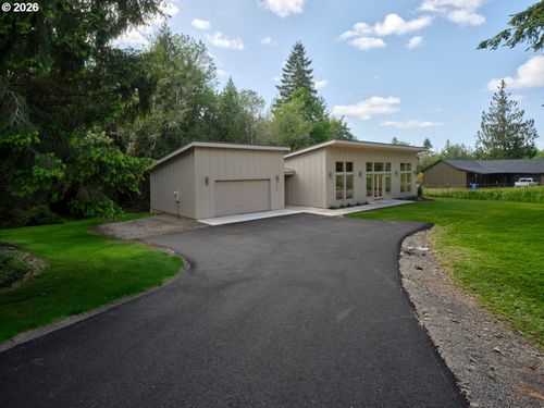 956 Paine Rd, Castle Rock, WA, 98611-9722 | Card Image