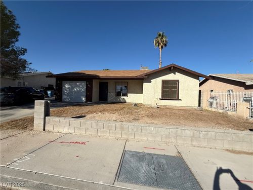 5437 Morris St, Las Vegas, NV, 89122-6929 | Card Image
