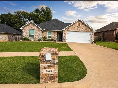 1524 Nate Cir, Bullard, TX, 75757-1221 | Card Image