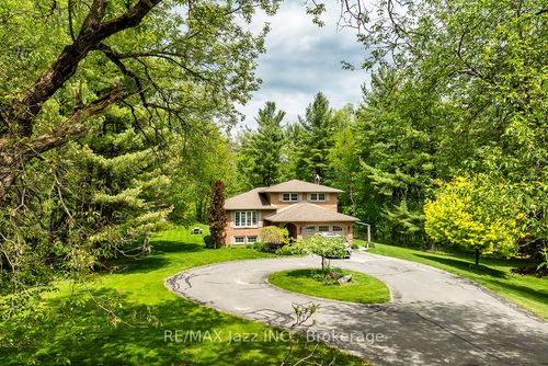 10049 Old Scugog Rd, Blackstock, ON, L0B1B0 | Card Image