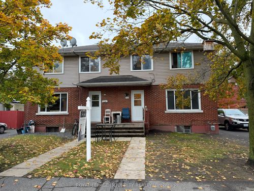 322-324 Queen Mary St, Ottawa, ON, K1K1W9 | Card Image