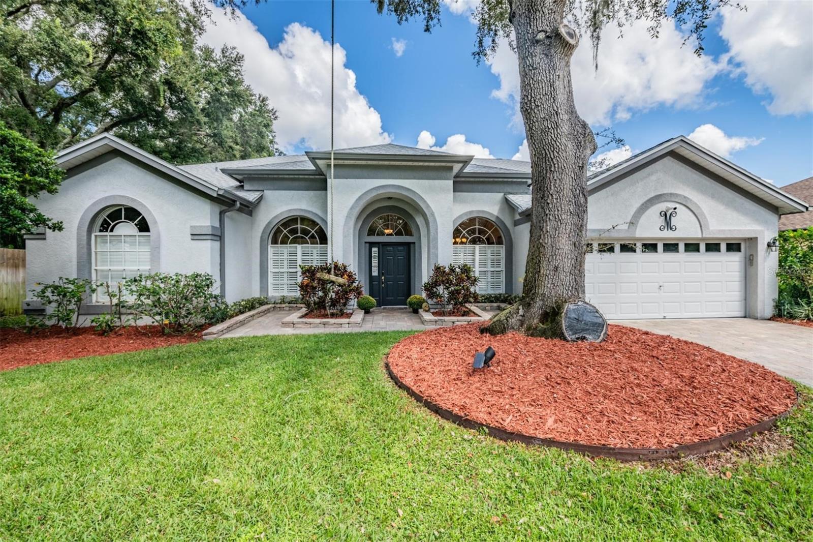 Round Lake Ct, Tampa, FL 33618