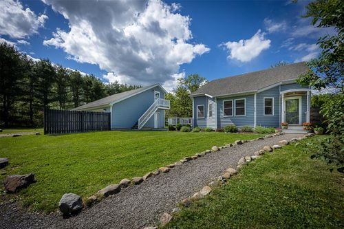 2946 Lucas Tpke, Accord, NY, 12404-5611 | Card Image