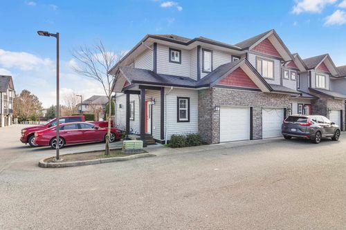 18-31235 Upper Maclure Rd, Abbotsford, BC, V2T0B2 | Card Image