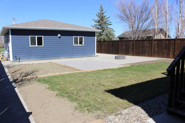 708 Northridge Avenue, Home with 5 bedrooms, 2 bathrooms and 4 parking in Picture Butte AB | Image 28