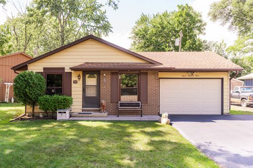 703 Grand Blvd, Wauconda, IL, 60084-1513 | Card Image