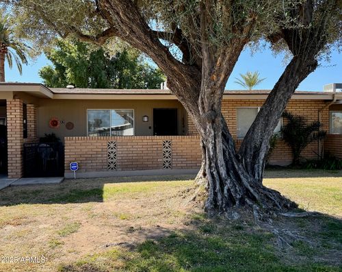 10323 W Deanne Dr, Sun City, AZ, 85351-4407 | Card Image
