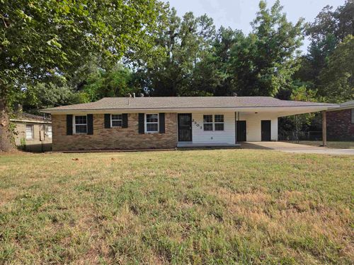 2303 Saint Elmo Ave, Memphis, TN, 38127-4546 | Card Image