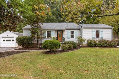 3501 Ne Kenilworth Lane, House other with 2 bedrooms, 1 bathrooms and null parking in Knoxville TN | Image 1