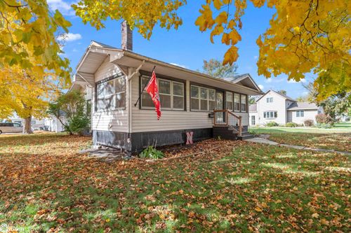 212 3rd Ave, Melbourne, IA, 50162-7720 | Card Image
