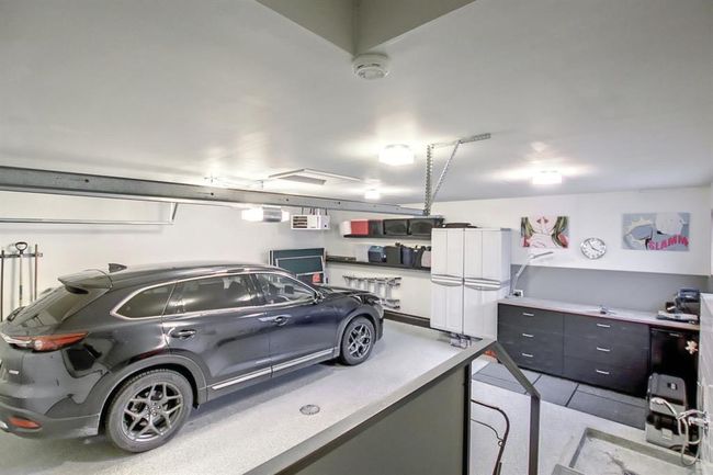 47 Patterson Dr Sw, House other with 4 bedrooms, 4 bathrooms and 5 parking in Calgary AB | Image 46