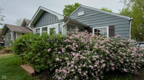 5121 Rosslyn Ave, Indianapolis, IN, 46205-1353 | Card Image