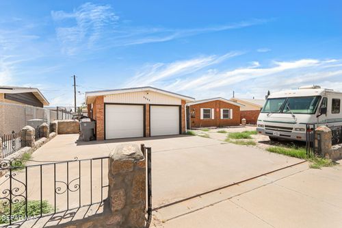 9932 Bomarc St, El Paso, TX, 79924-4906 | Card Image