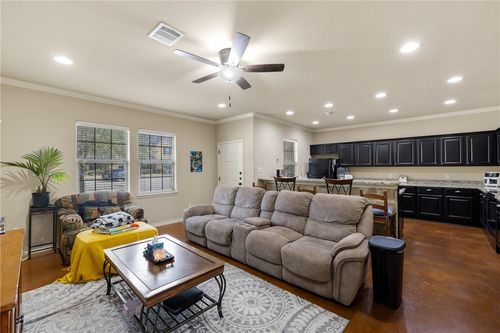 3312 Wakewell Ct, College Station, TX, 77845-2076 | Card Image