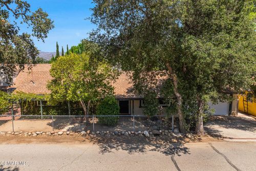 826 Katherine Rd, Simi Valley, CA, 93063-4701 | Card Image