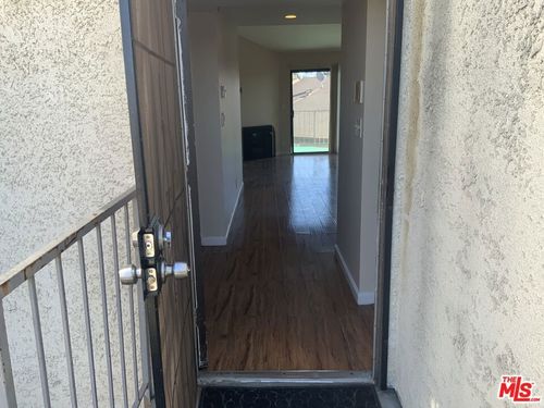 unit-309-620 W Hyde Park Blvd, Inglewood, CA, 90302-4065 | Card Image