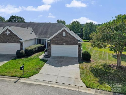 328 Garnet Ct, Fort Mill, SC, 29708-7894 | Card Image