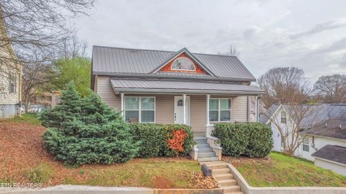 506 Mccaslin Ave, Sweetwater, TN, 37874-1628 | Card Image