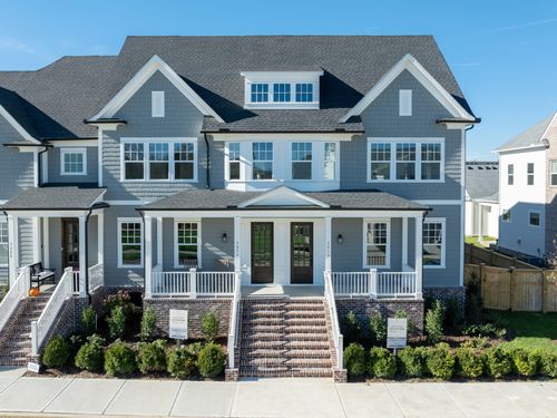 3216 Long Branch Cir, Franklin, TN, 37064-4385 | Card Image
