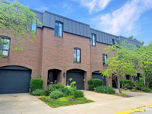 3-3 Foster Sq, Allegheny, PA, 15212-5205 | Card Image