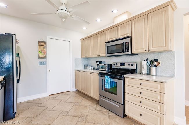 1101 Strawberry Ct, House other with 3 bedrooms, 2 bathrooms and null parking in Marco Island FL | Image 13