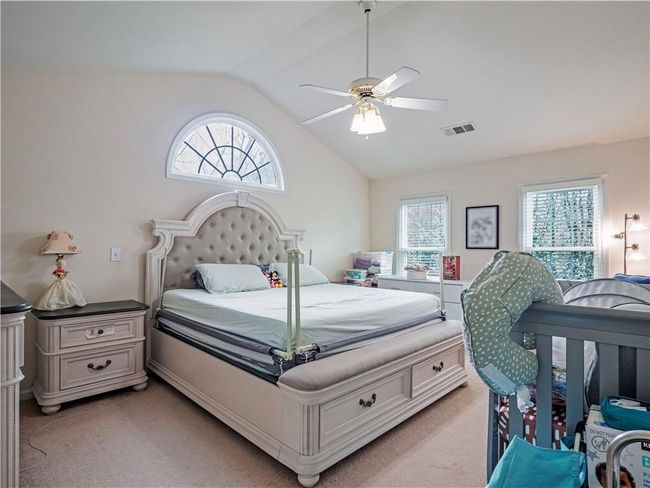 10910 Chatburn Way, House other with 5 bedrooms, 3 bathrooms and null parking in Johns Creek GA | Image 16