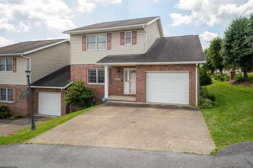 102 Meadow Ridge Dr, Morgantown, WV, 26505-3074 | Card Image