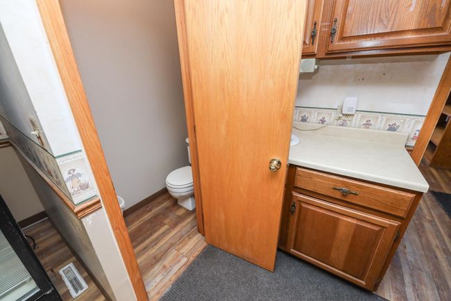 Bathroom 2 | Image 17