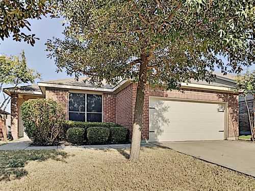 2912 Wispy Trl, Fort Worth, TX, 76108-8901 | Card Image