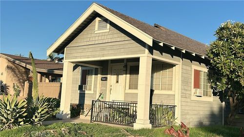 13085 5th St, Chino, CA, 91710-4144 | Card Image