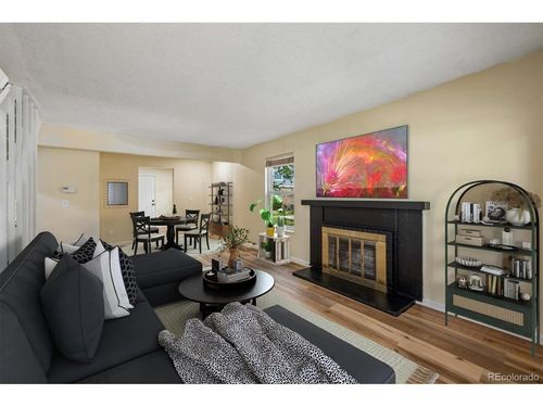 15-1521 S Owens St, Denver, CO, 80232 | Card Image