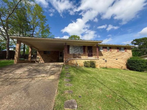 311 Buena Vista Rd, Hot Springs, AR, 71913-8210 | Card Image