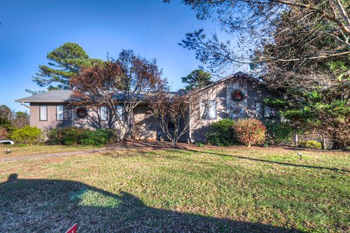 1010 Panorama Dr, Chattanooga, TN, 37421-4027 | Card Image