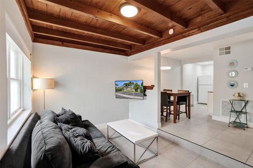 apt-3-901 Se 14th Ct, Fort Lauderdale, FL, 33316-2691 | Card Image