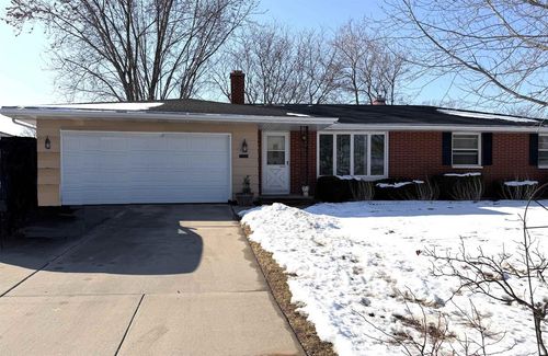 2320 Manitowoc Road, GREEN BAY, WI, 54311 | Card Image