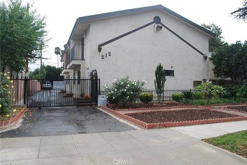 apt-c-212 W Linden Ave, Burbank, CA, 91502-2537 | Card Image