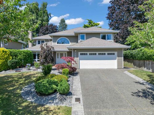 15033 21b Ave, Surrey, BC, V4A8Z8 | Card Image
