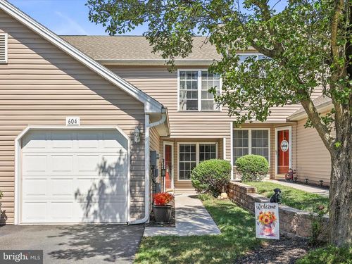 604 Bluebill Dr, ETTERS, PA, 17319-8866 | Card Image