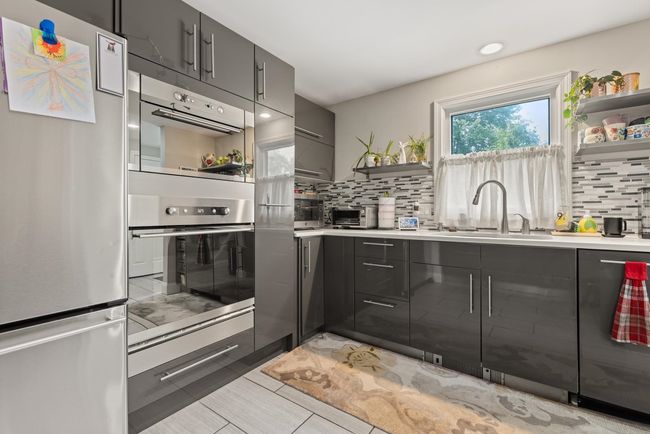UNIT-21 - 56 Durham Rd, Condo with 2 bedrooms, 2 bathrooms and null parking in Dover NH | Image 6