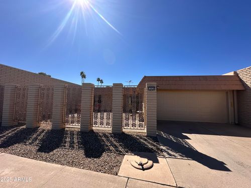 13636 N Del Webb Blvd, Sun City, AZ, 85351-2738 | Card Image
