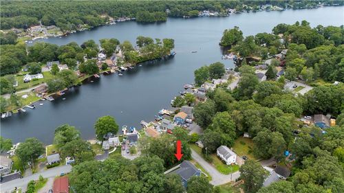 70 Maplewood Dr, Mapleville, RI, 02839-1175 | Card Image