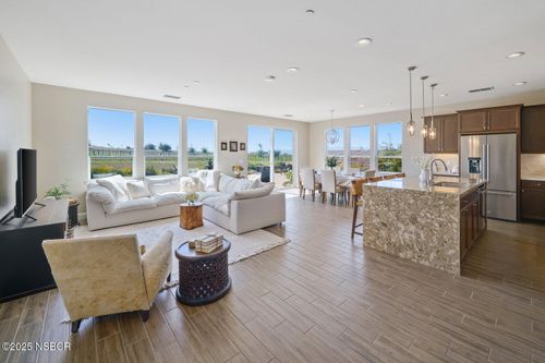1245 Justin Ln, Nipomo, CA, 93444-6696 | Card Image