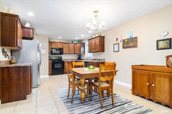 3439 Lost Creek Dr, House other with 3 bedrooms, 2 bathrooms and null parking in Evansville IN | Image 9