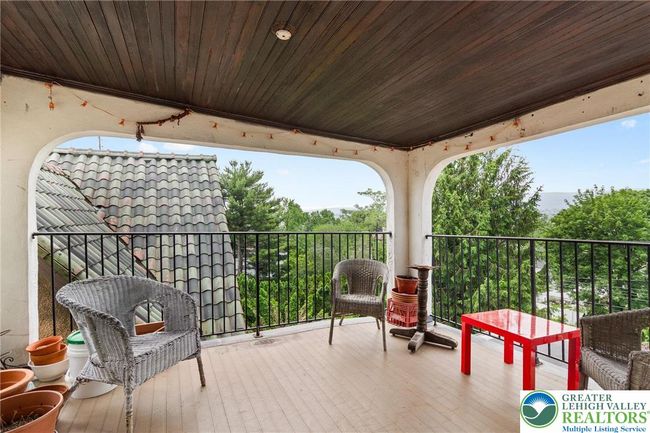 923 N Webster Ave, Home with 9 bedrooms, 5 bathrooms and 3 parking in Scranton PA | Image 40