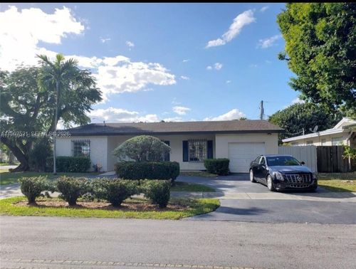 0-3040 Sw 77th Ct, Miami, FL, 33155-2619 | Card Image