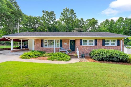 318 Gilstrap Dr, Liberty, SC, 29657-9374 | Card Image