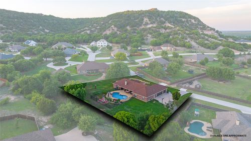 118 Benton, Tuscola, TX, 79562-1107 | Card Image